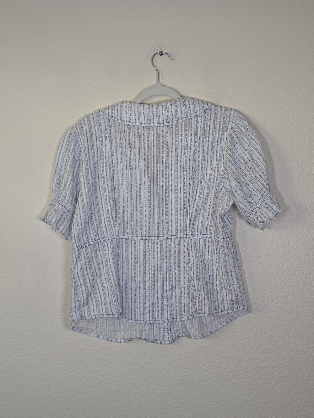 Anthropologie blouse White Striped Ruffle Button-Up top - Picture 3 of 6